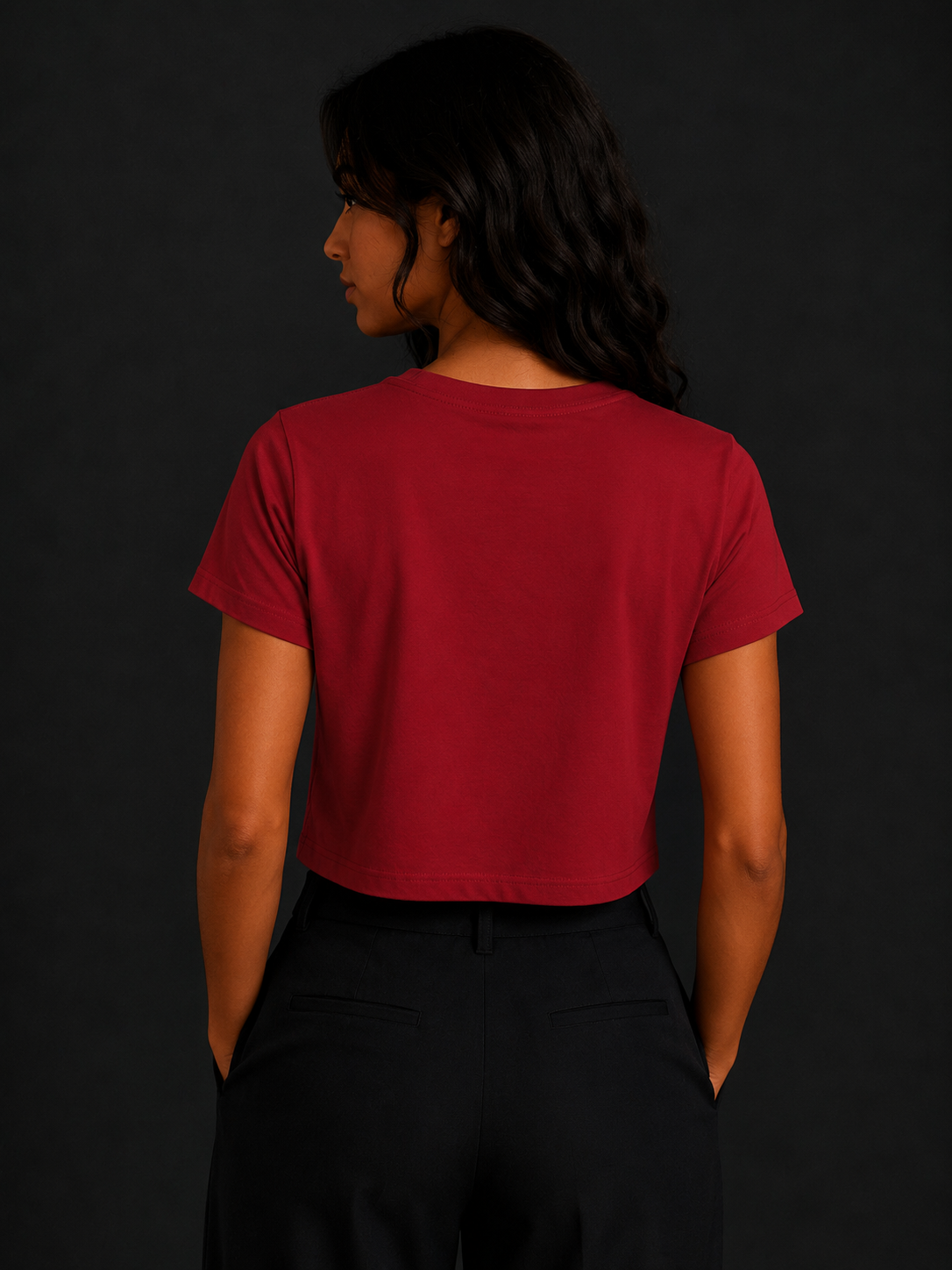 T-Shirt Crop Donna Premium – Rosso Intenso